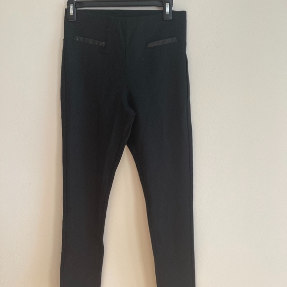 Cisono Black Leggings - Picture 2 of 3